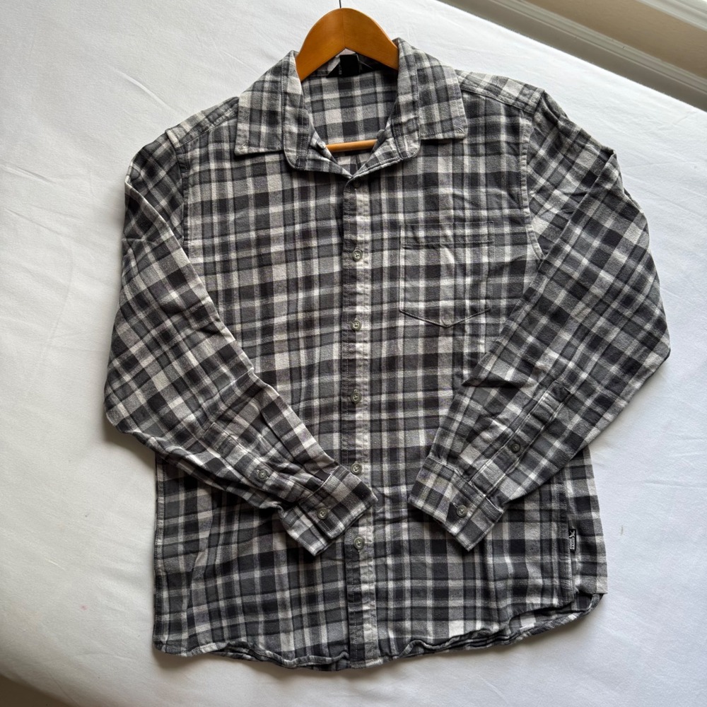 Eddie Bauer Mens Medium Plaid Flannel Button Down Shirt Outdoor Fall Casual